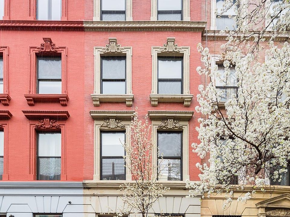 1st image of 131 W 136th St