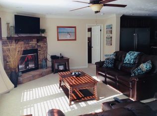 44 Lee St, Raccoon, KY 41557