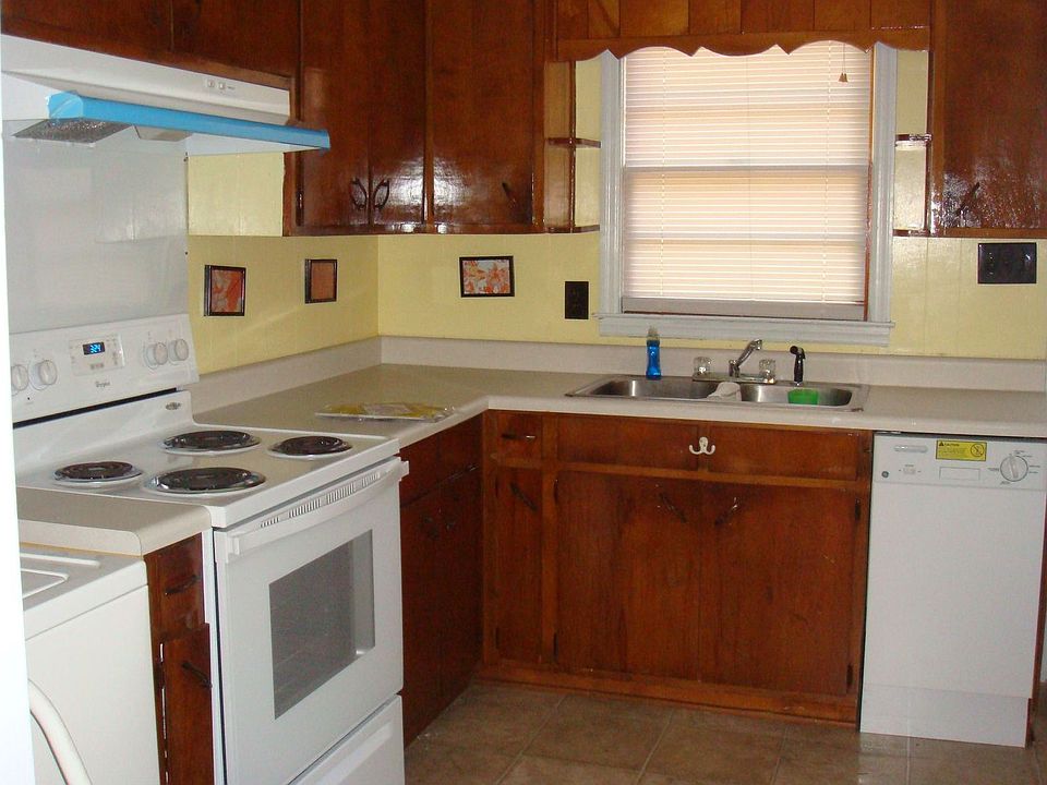 2nd image of 2809 Jadan Pl