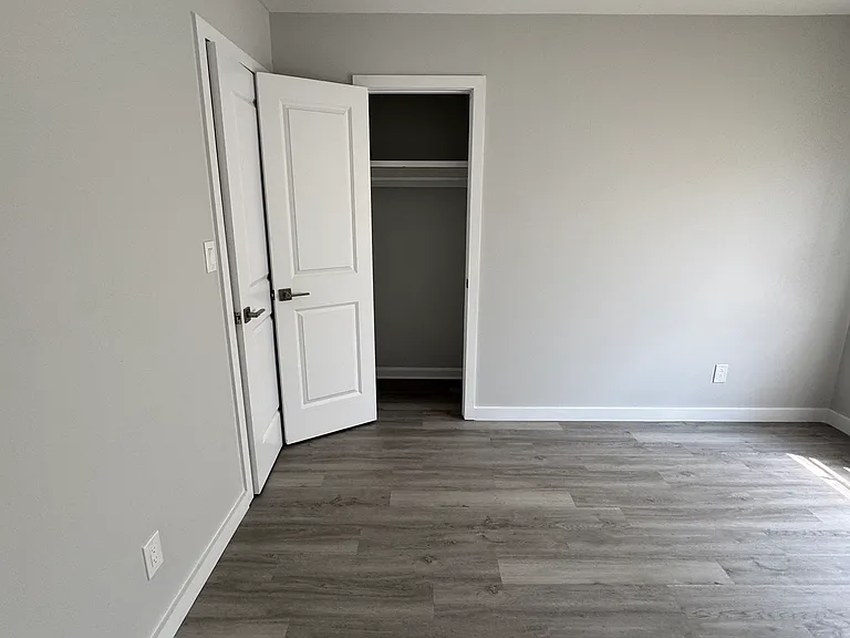 6571 Rock Springs Rd — Photo 25