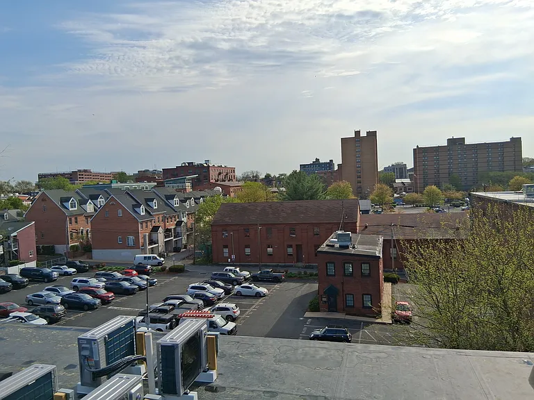 329 N Mulberry St #4 — Photo 24