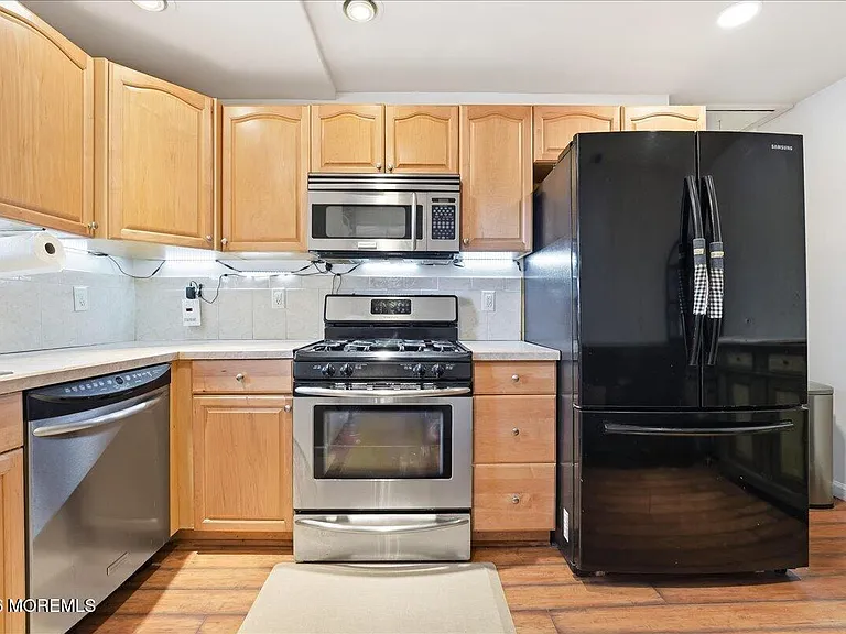 477 Mantoloking Rd — Photo 6