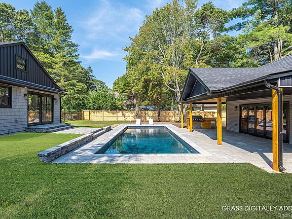 3rd image of 3420 Rocky Point Road