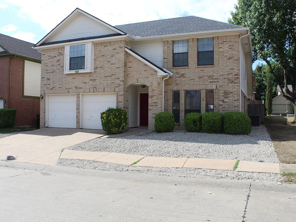 1st image of 788 Eiffel Dr