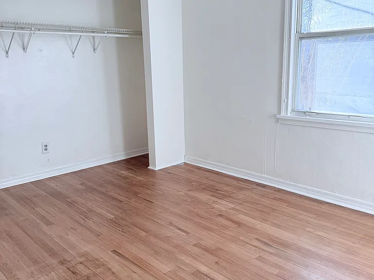 1416 Pine Grove Ave — Photo 12