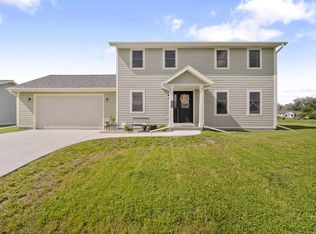 701 Spangler Ct, Jefferson, WI 53549
