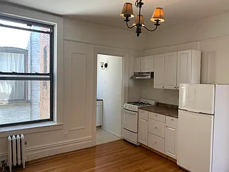 Rented by Leslie J. Garfield