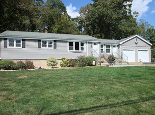 7 Jeffrey Rd, East Haven, CT 06513