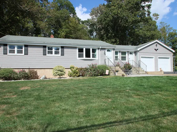 7 Jeffrey Road, East Haven, CT 06513