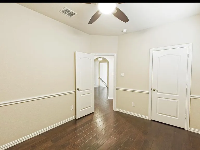 9801 Lightcatcher Dr — Photo 25