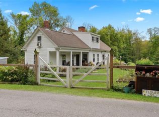 16 Burgess Rd, Foster, RI 02825