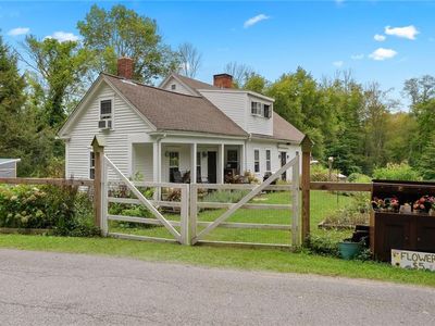 16 Burgess Rd, Foster, RI, 02825