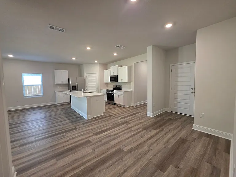 8057 Fir Tree Dr — Photo 10