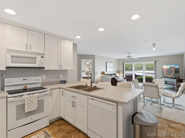 708 Clearwater Dr #1H, Camdenton, MO 65020