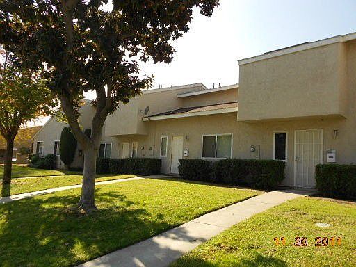 1st image of 1305 N Elderberry Ave