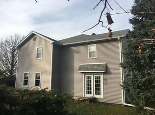 6164 E Flagg Rd, Ashton, IL 61006