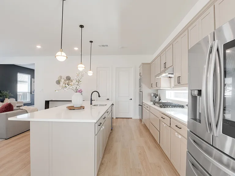3109 Summer Rain Ln — Photo 8
