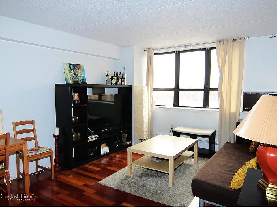 1st image of 301 Cathedral Pkwy APT 11J