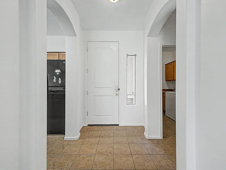 2050 N Arbor Ln — Photo 48