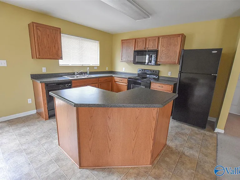 15395 Mill Valley Dr — Photo 10