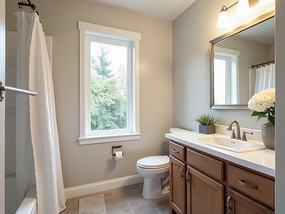 3rd image of 4433 Blackstone Way #1