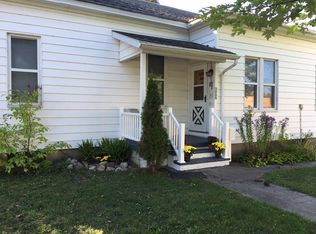 602 Pine St, Cheboygan, MI 49721