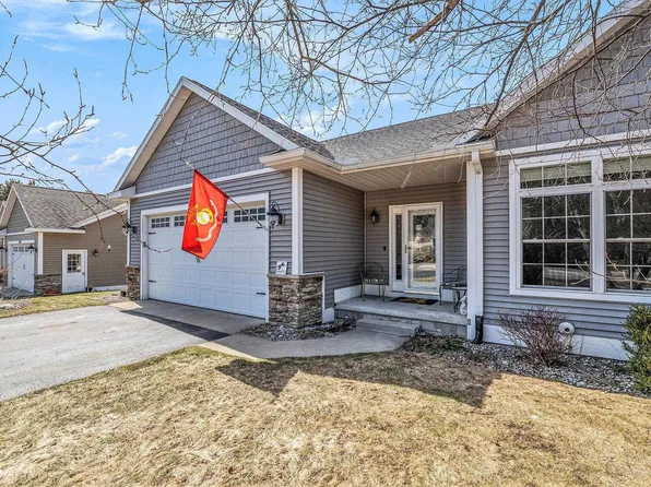 4149 Lone Pine Dr, Traverse City, MI 49685