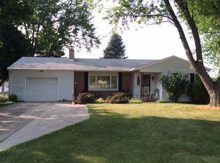 210 Center Ave, Kendallville, IN