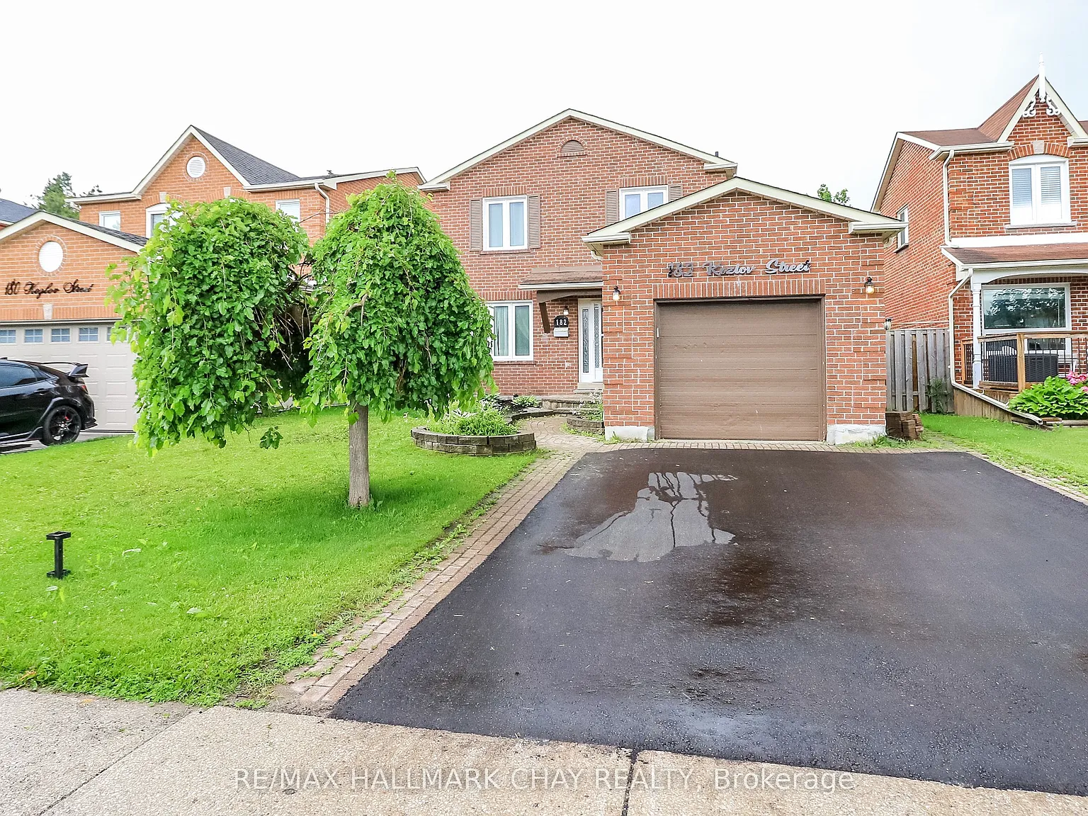 4 bed, $2,800 — Photo 2