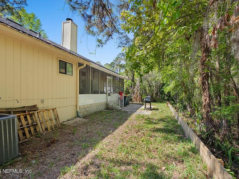 5281 Oxford Crest Dr — Photo 28