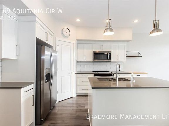 5th image of 69 Aquitania Cir W #2