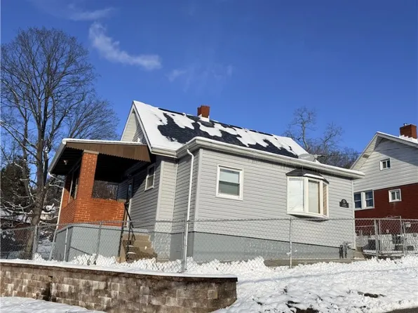 1169 Leaside Dr, Pittsburgh, PA 15207