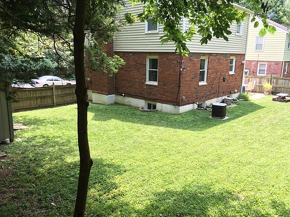 5th image of 5501 Fairfax Dr