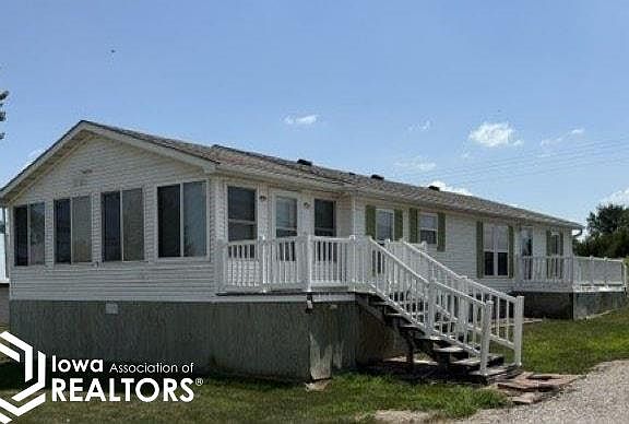 2nd image of 88 Arrowhead Rd