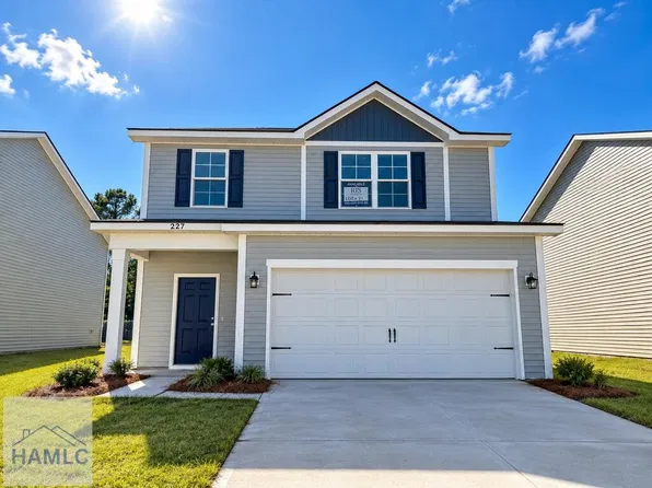 227 Anchor Ave, Hinesville, GA 31313