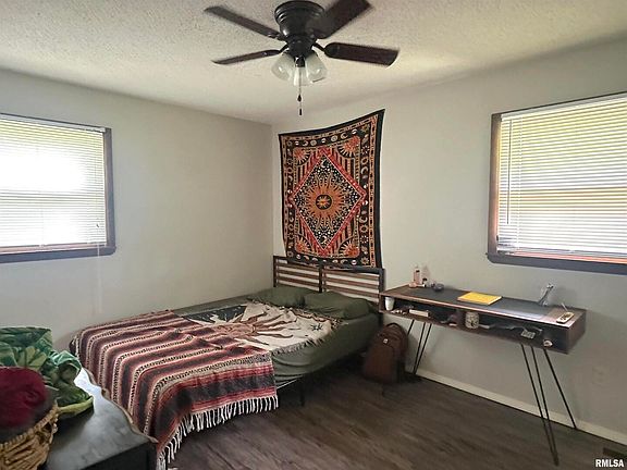 5th image of 1034 Cedar Creek Rd