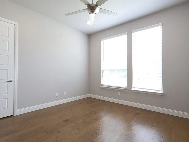 12978 Caprock Dr — Photo 14
