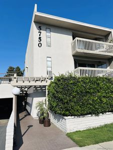 5750 Friars Rd APT 208, San Diego, CA, 92110