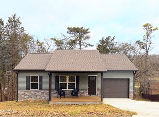 131 Lynn Dr, Maynardville, TN 37807