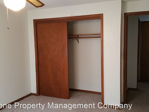 4th image of 321 N Johnson St APT 3