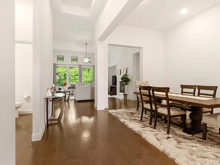 510 Royal Oaks Ln — Photo 6