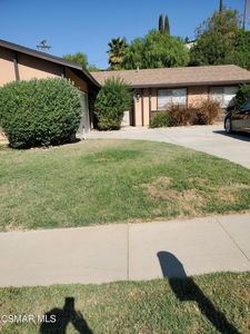 936 Appleton Rd, Simi Valley, CA, 93065