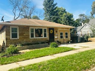 2421 S Cedar St, Sioux City, IA 51106
