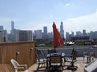 1405 N Orleans St, Chicago, IL 60610