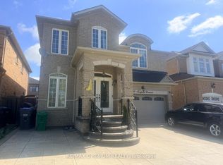 100 Turquoise Cres, Brampton, ON L6P 0Z8