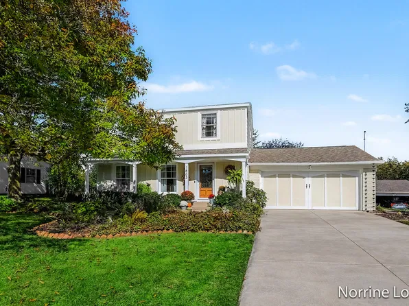 1863 Eastbrook St SE, Grand Rapids, MI 49508