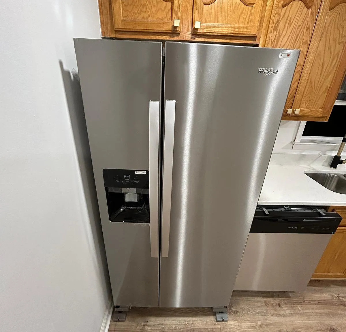 4 bed, 1700 sqft, $4,100 — Photo 3