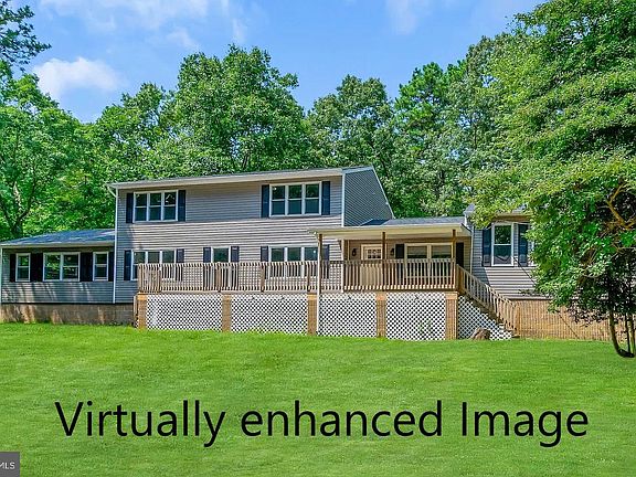 2nd image of 510 Pinehurst Rd