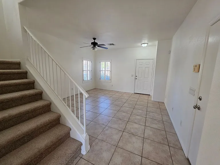 1886 E Don Carlos Ave #141 — Photo 13