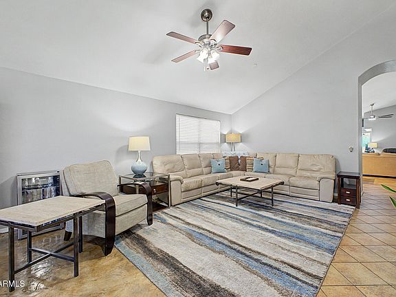 5th image of 1357 E CENTURY Avenue